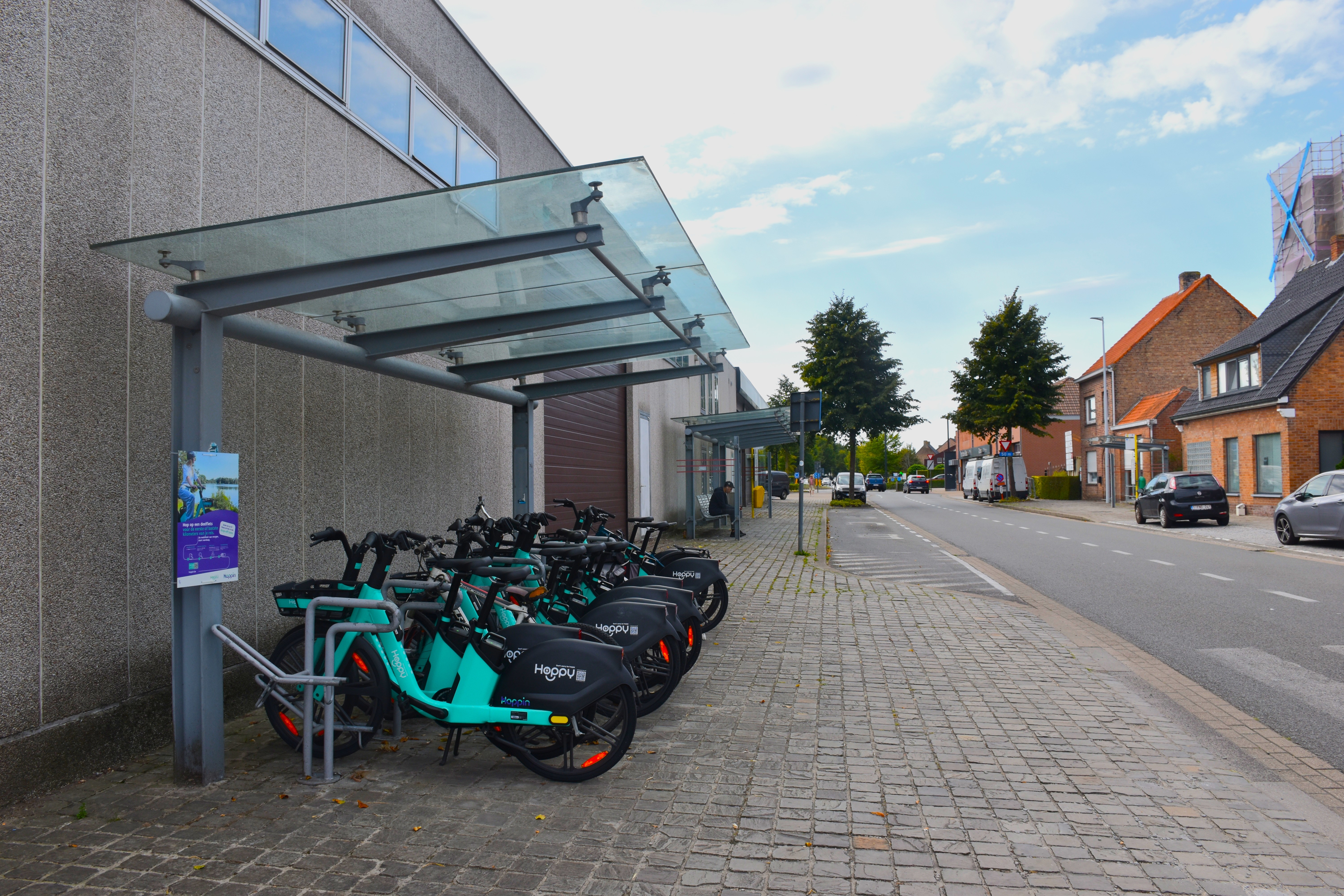 DEELFIETSEN IN JABBEKE